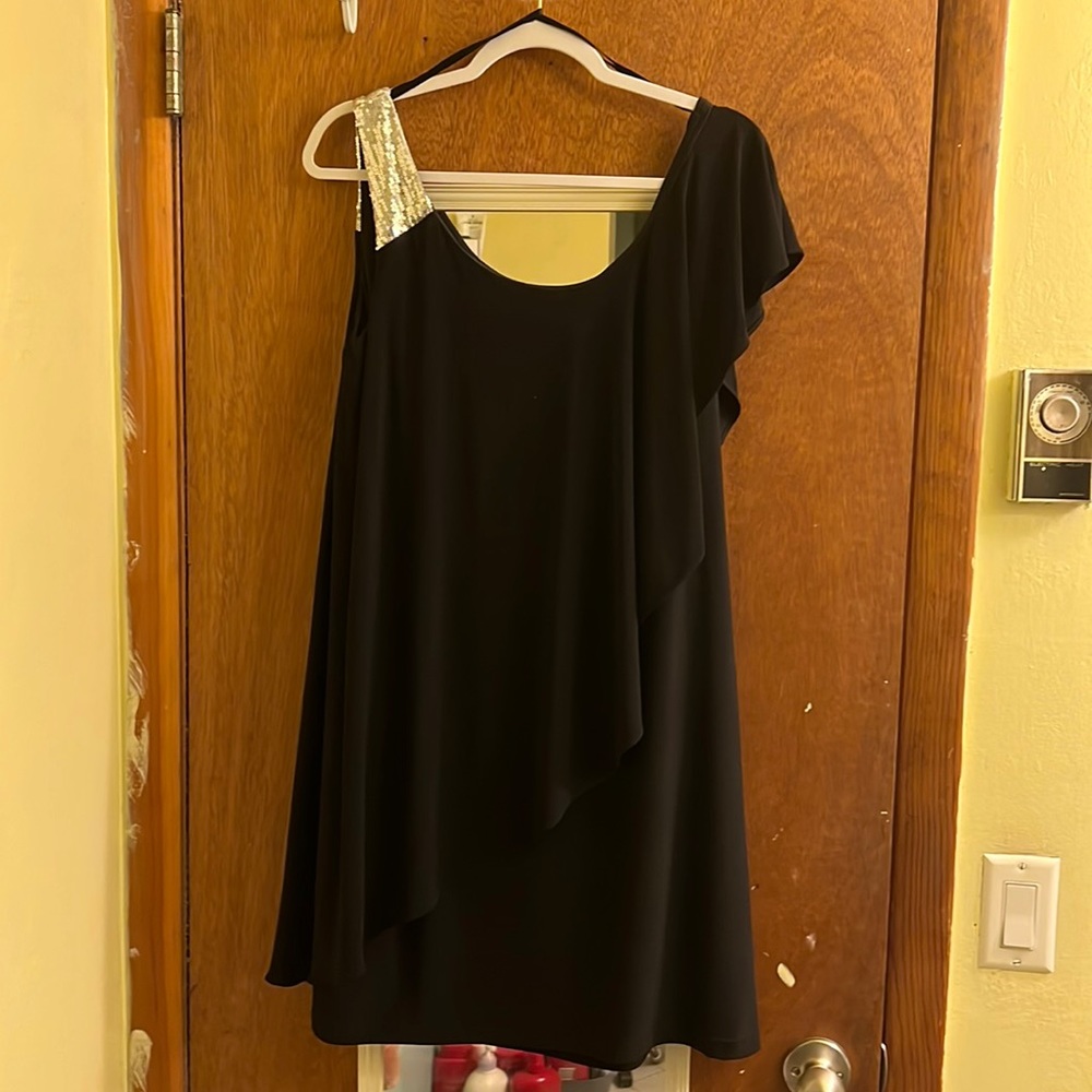 Sophia Christina black mini dress size 12 NWT